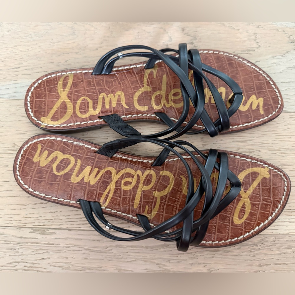NEW Sam Edelman - flat sandals - womans size 8
